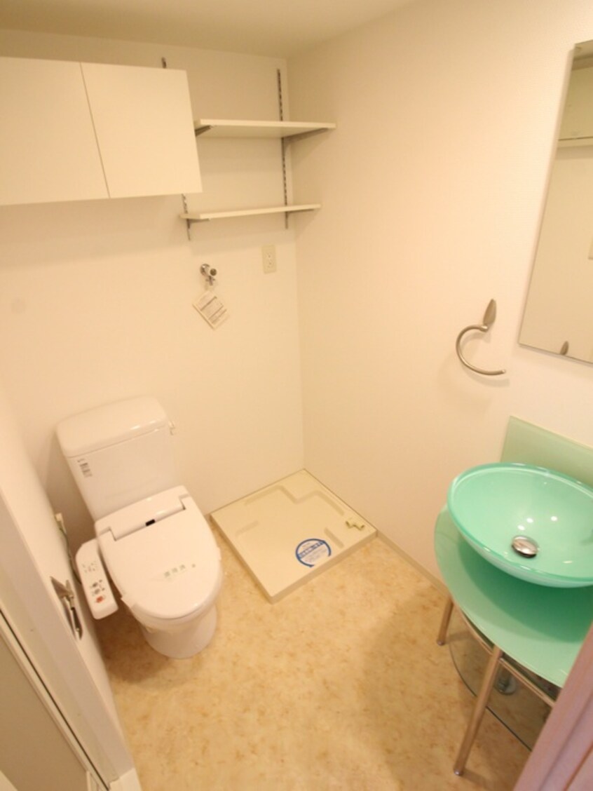 洗面 セレニテ新大阪弐番館