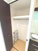 収納 セレニテ新大阪弐番館