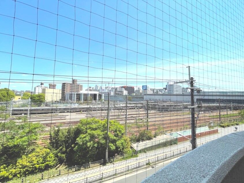 室内からの展望 セレニテ新大阪弐番館