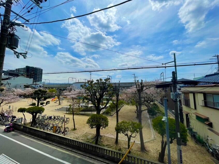 室内からの展望 フジパレス若江岩田Ⅲ番館