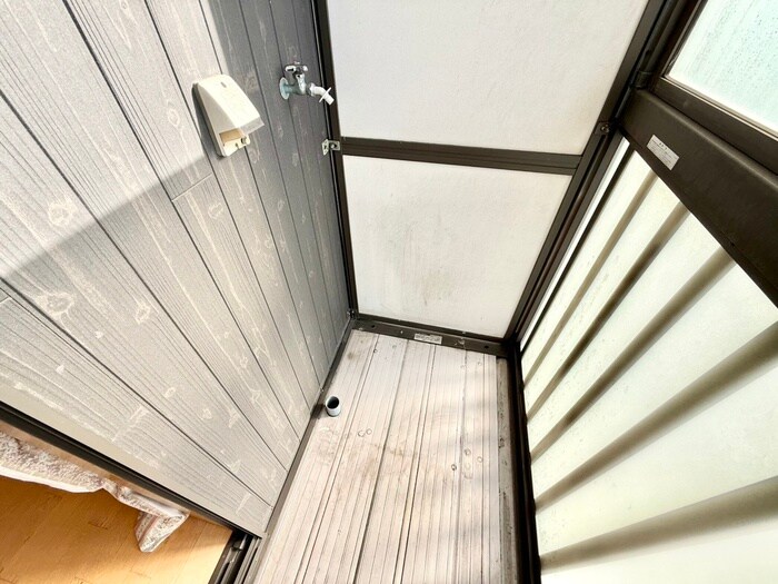 洗濯機置場 六轆縁