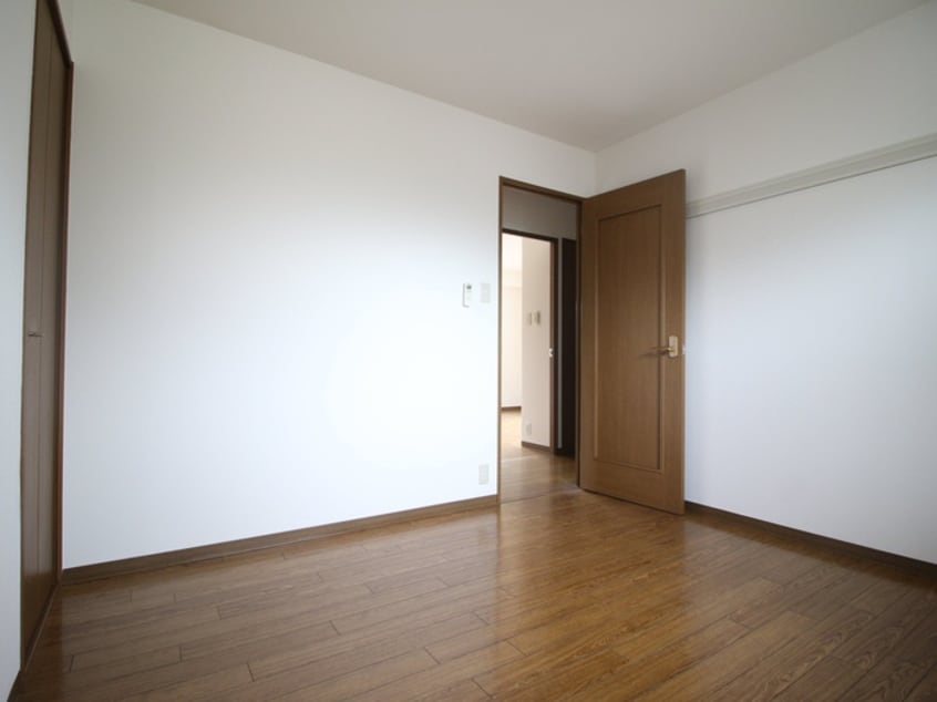 居室 コンチネンタルオオサギ