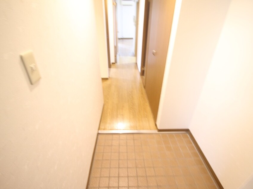 玄関 コンチネンタルオオサギ