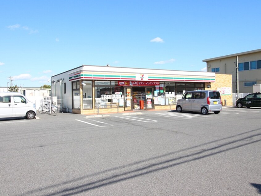 セブンイレブン草津青地町店(コンビニ)まで650m フローリッシュガーデン青地