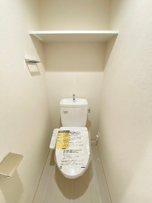 トイレ ﾌﾟﾚｻﾝｽTHE　KYOTO吉祥院（302）