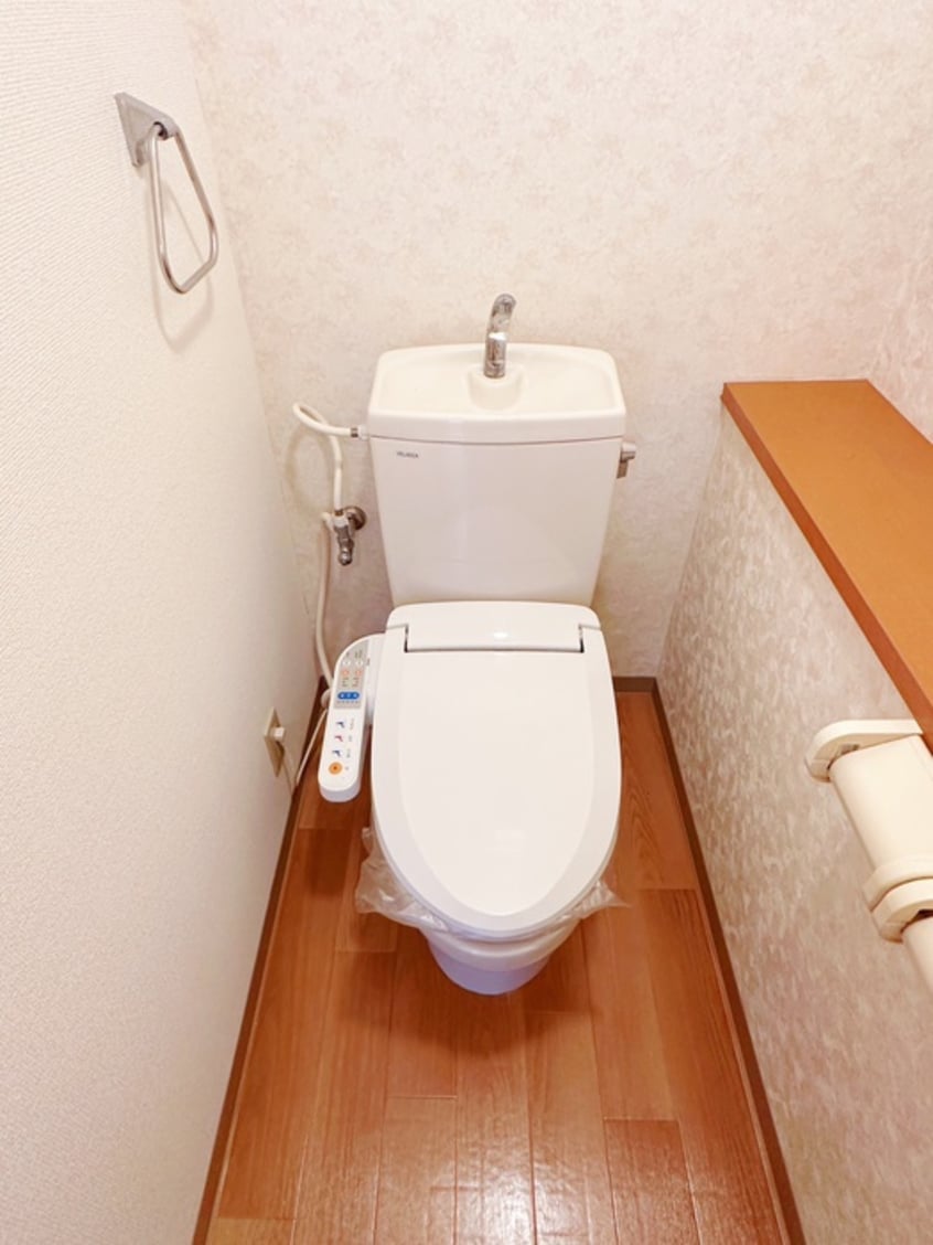 トイレ 新風館