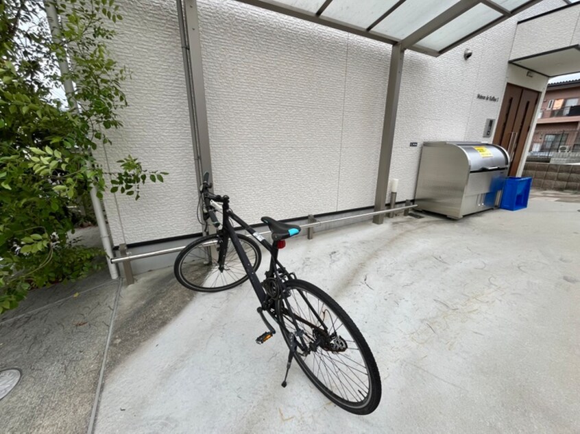駐輪場 Maison de Raffine Ⅰ