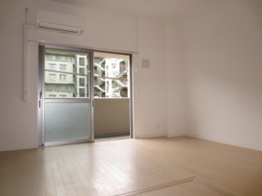 居室 小西マンション