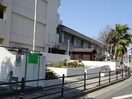 山手小学校(小学校)まで31m フロ－ライト関大前
