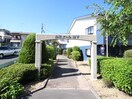 エントランス部分 ルミエ－ル山下