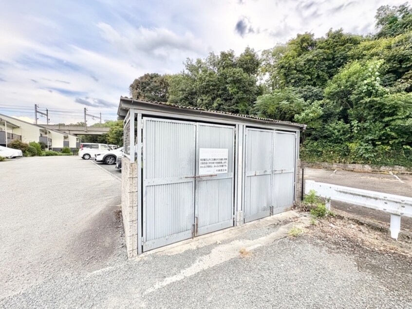 建物設備 ルミエ－ル山下