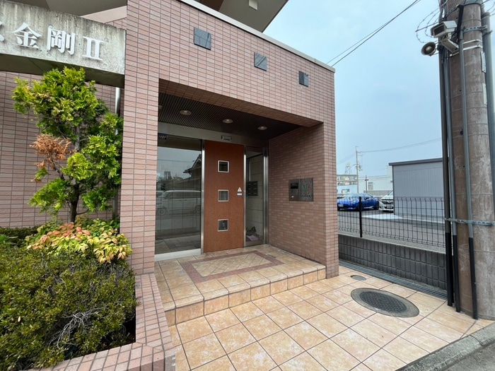エントランス部分 エムス金剛Ⅱ