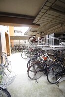 駐輪場 クレア－ト難波南イ－ビス