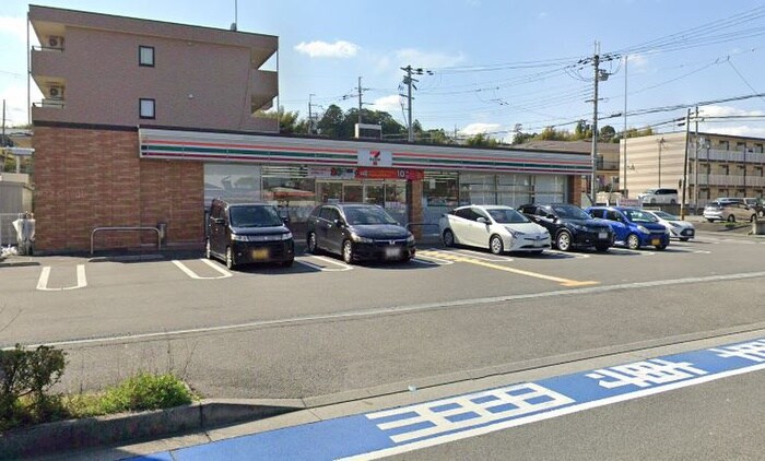 ローソン(コンビニ)まで300m プリマベーラ四季