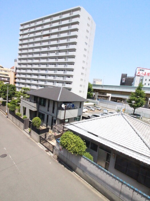 室内からの展望 第一幸福マンション