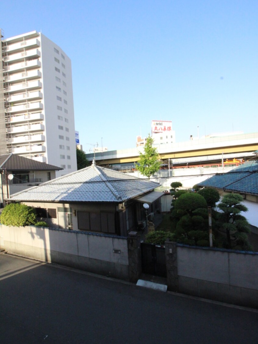 室内からの展望 第一幸福マンション