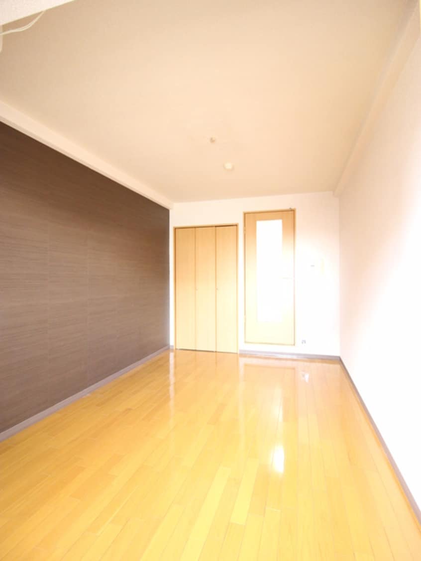 居室 オズレジデンス天下茶屋
