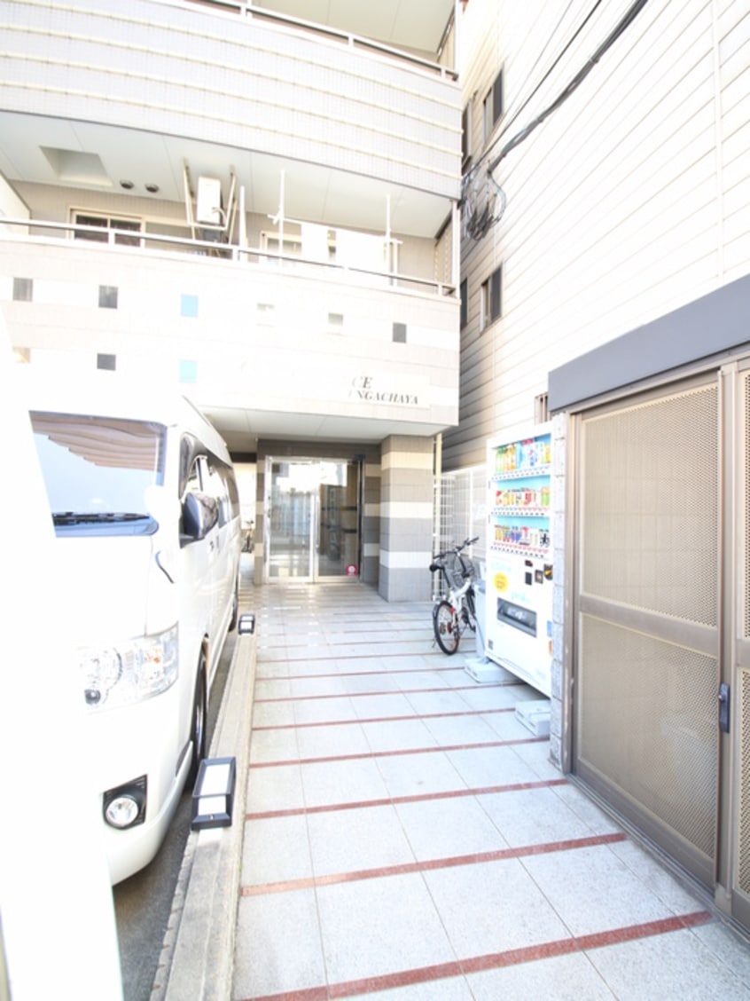 エントランス部分 オズレジデンス天下茶屋