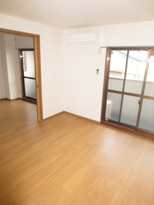 居室 フィ－ルド夢運