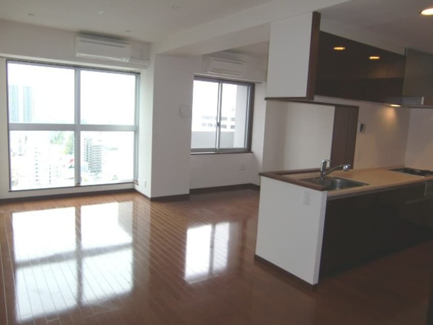 居室 クロスレジデンス大阪新町