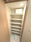 靴箱 リビオメゾン新大阪