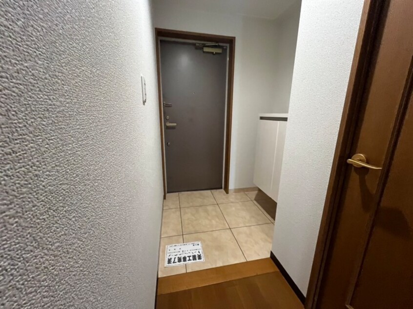 玄関 アプリーレ垂水