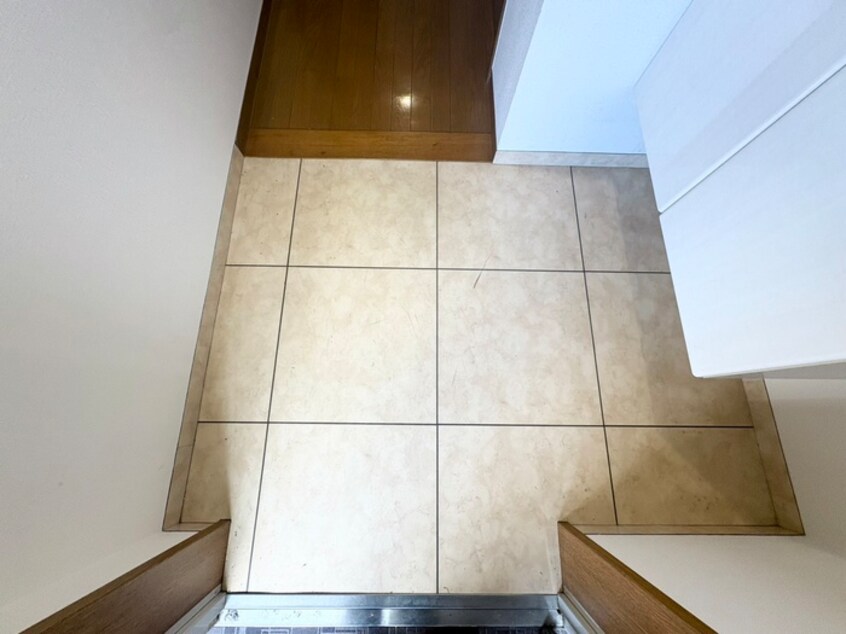 玄関 アプリーレ垂水