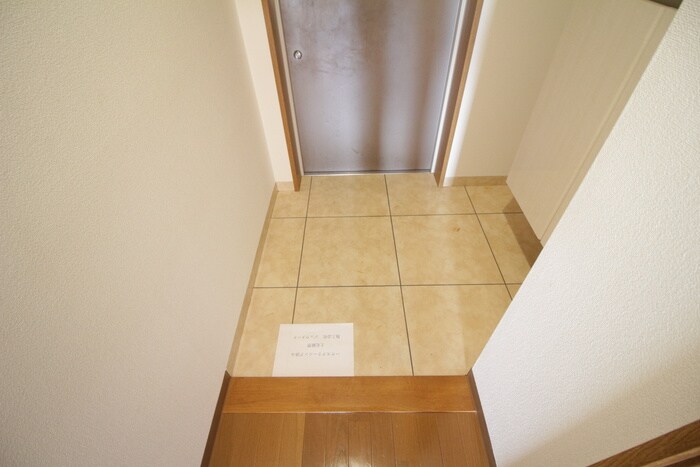 玄関 アプリーレ垂水