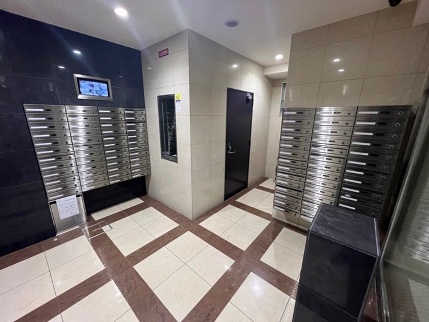 エントランス部分 オリエンタル江坂