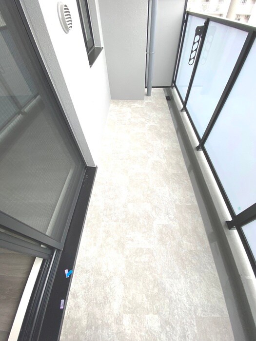 ベランダ・バルコニー ｺﾝﾌｫﾘｱ･ﾘｳﾞ新大阪西宮原ｿﾙﾃﾗｽ