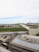 室内からの展望 ﾌﾟﾚｻﾝｽ梅田北ｵｰﾙ（908）