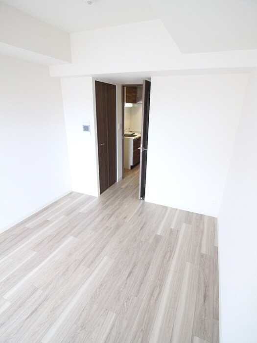 居室 ﾌﾟﾚｻﾝｽ梅田北ｵｰﾙ（908）