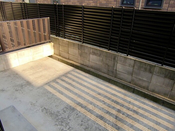 ベランダ・バルコニー ピュアコ－トシミズ