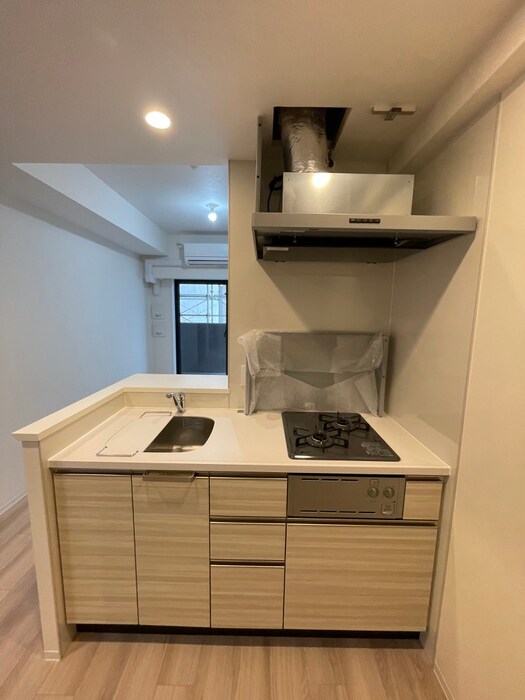 キッチン ｺﾝﾌｫﾘｱ･ﾘｳﾞ博労町一丁目Q