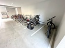 バイク置き場 セレニテ天六リアン