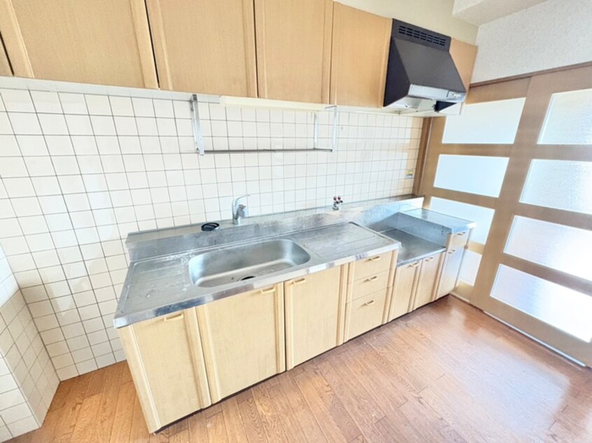 キッチン グランドメゾン　西尾