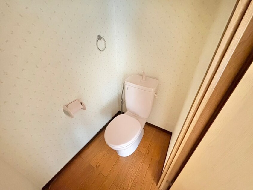 トイレ グランドメゾン　西尾