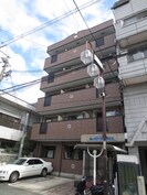 クロ－バ－ハイツの外観
