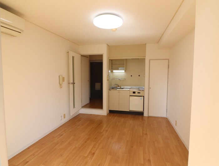 居室 フロントリバー東難波