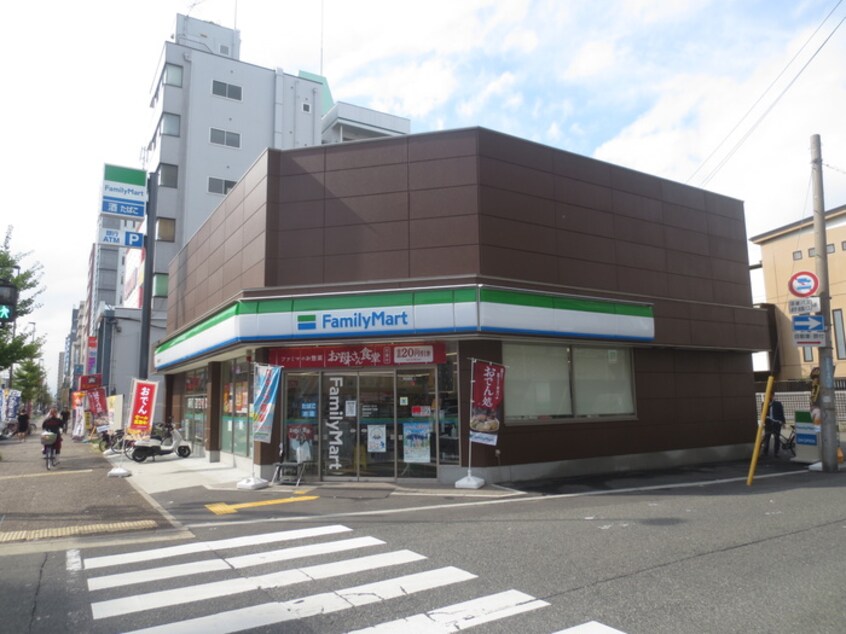 ファミリーマート(コンビニ)まで170m フロントリバー東難波