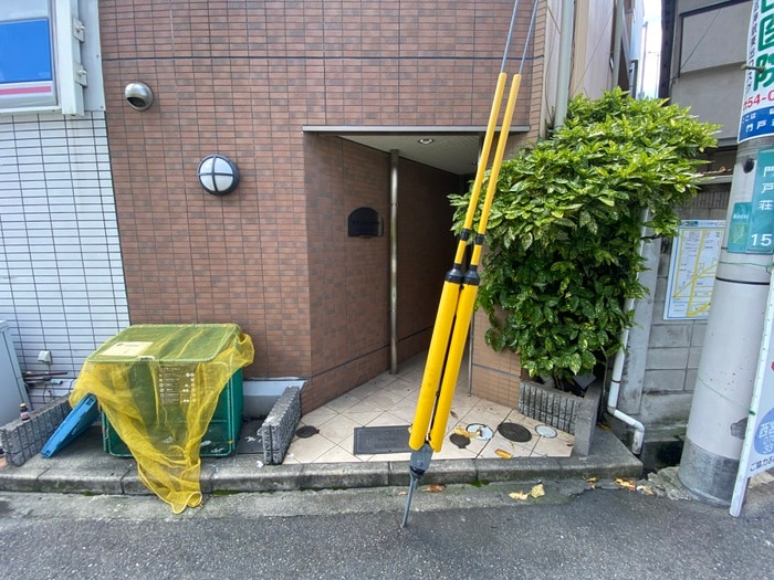 エントランス部分 タウンコ－ト門戸