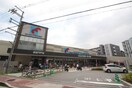 万代(スーパー)まで220m タウンコ－ト門戸