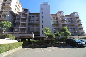 エバーグリーン金岡6号棟(408)
