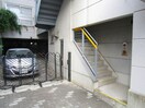 エントランス部分 ＰＡＳＳＡＧＥ豊里