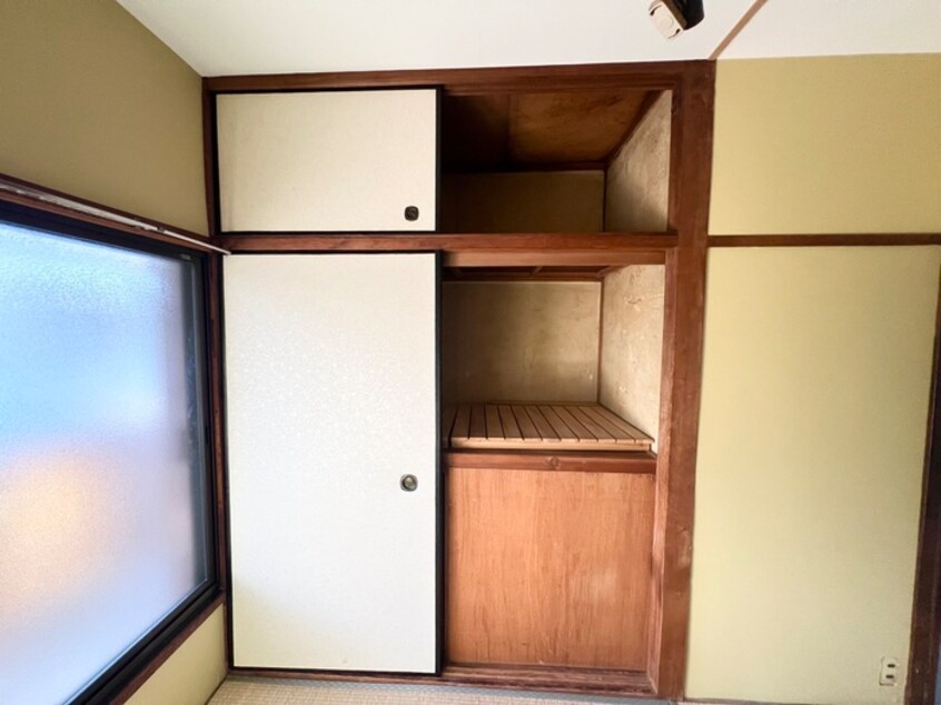 収納 東新町５丁目貸屋