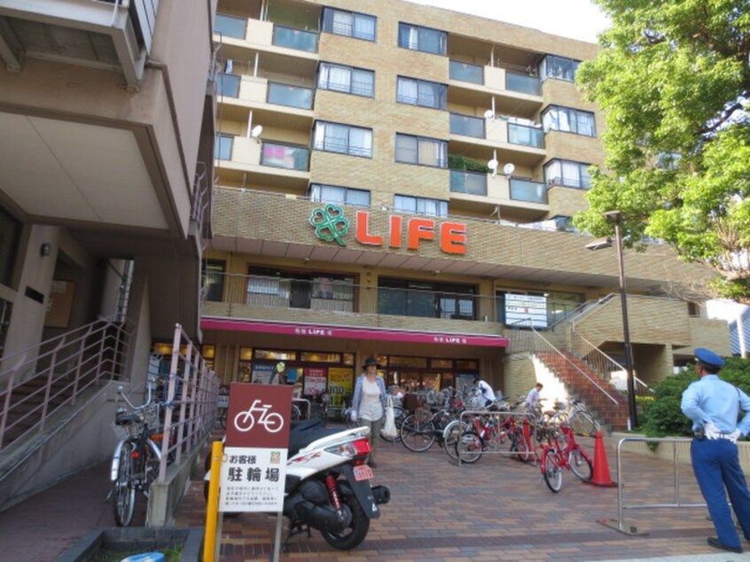 ライフ西陣店(スーパー)まで400m ErdeAPM