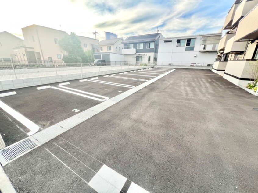 駐車場 BRANSIA出町