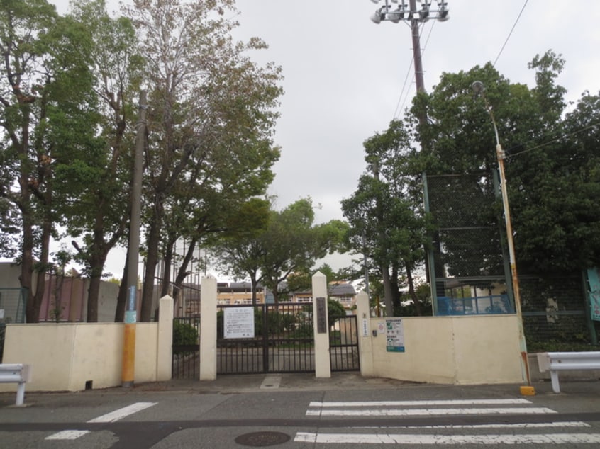杭瀬小学校(小学校)まで72m ソレイユ　クレ－ル
