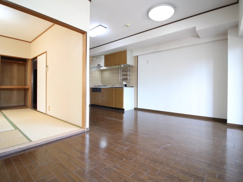 居室 ﾘﾊﾞｰｻｲﾄﾞﾃﾗｽ