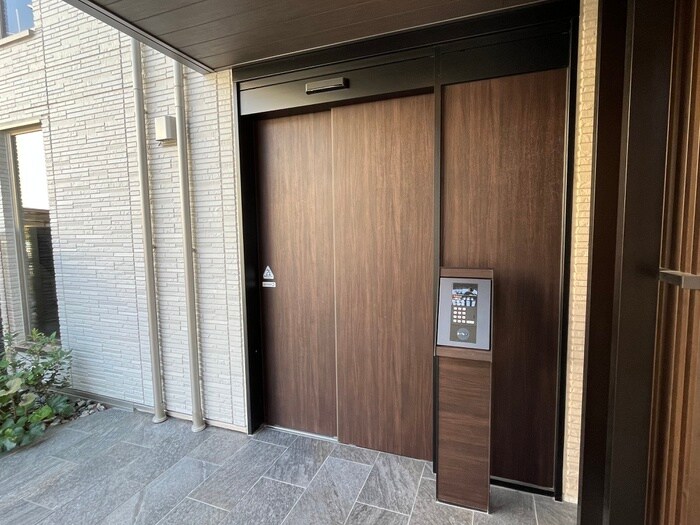 エントランス部分 グラサ上穂積